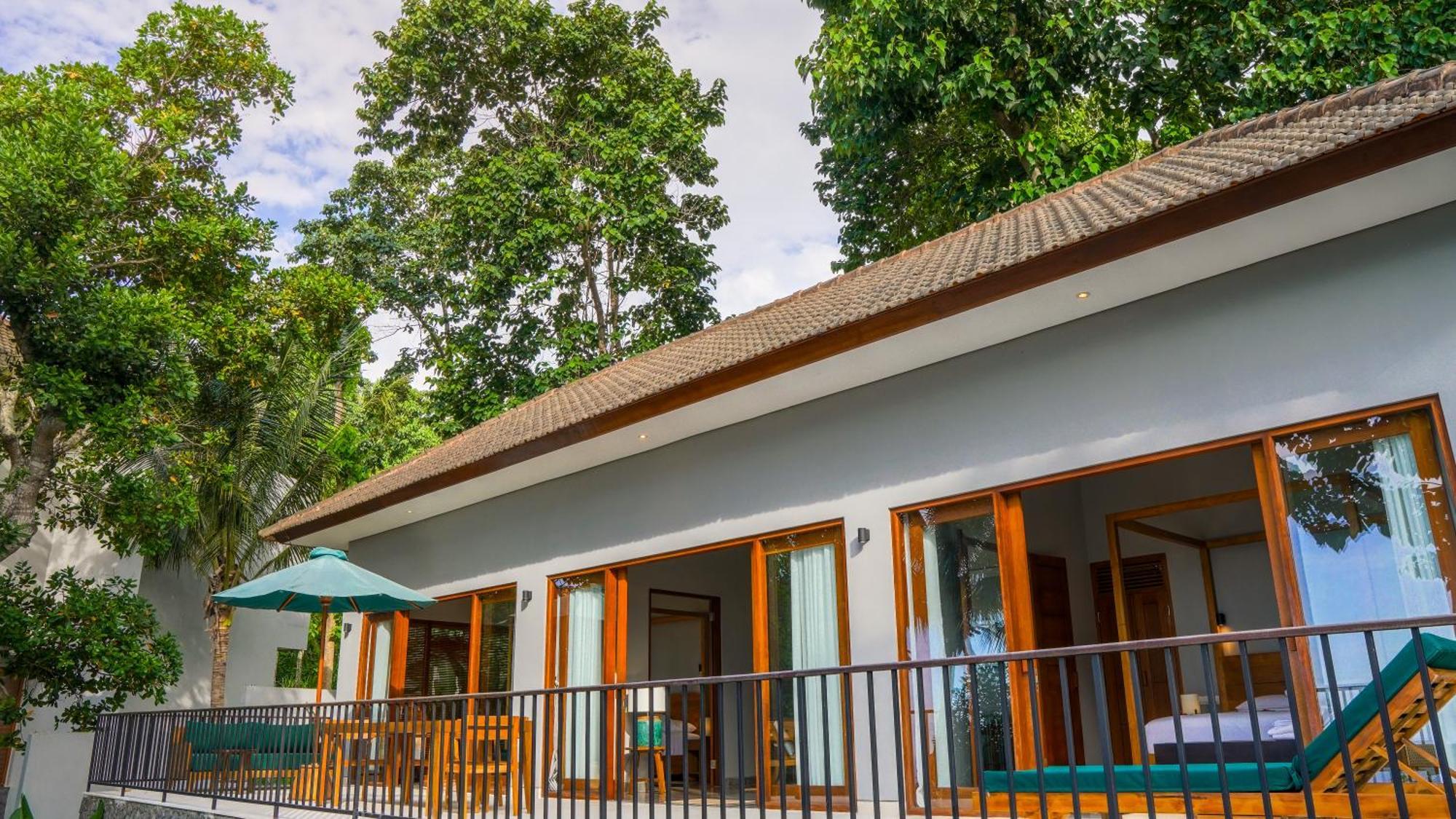 Sanglung Villas & Suites Kubutambahan  Habitación foto